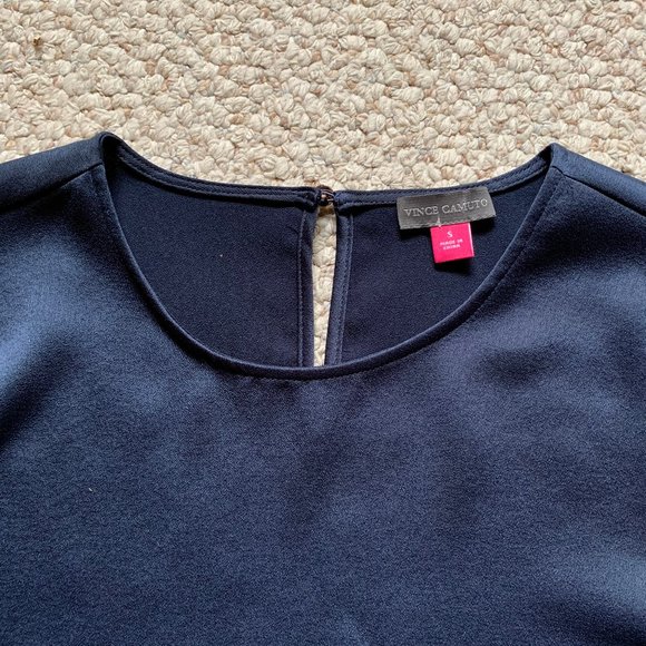 VINCE CAMUTO - Flutter Cuff Blouse - NEW, No Tags - Picture 10 of 11